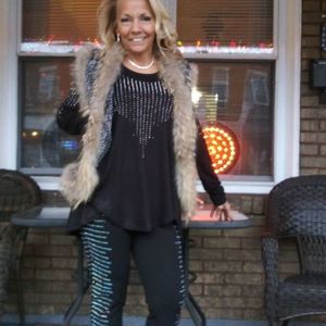 Meet your Posher, Jenine